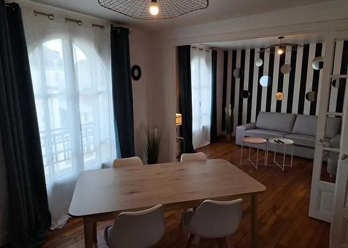 Chez Leon - Vue Cathedrale - Hyper Centre דירה ריימס